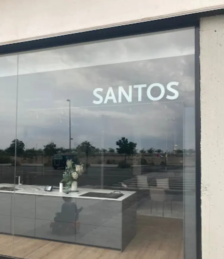 distribuidor cocina santos valdebebas